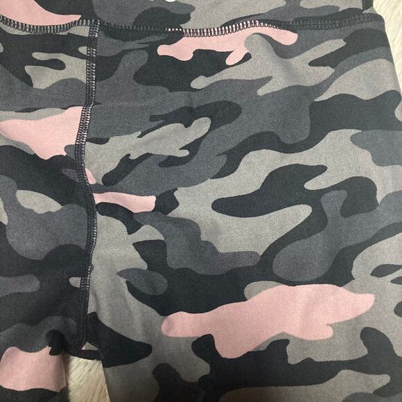 Calvin Klein performance wick camouflage athletic biker shorts - Picture 10 of 13